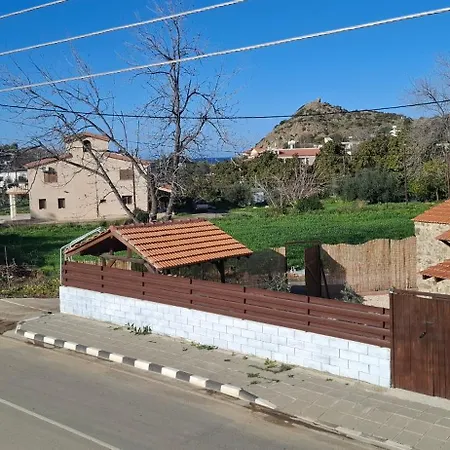 The River House 펜션