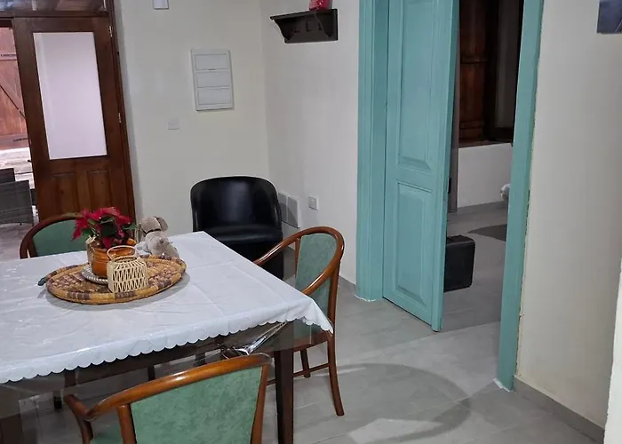 The River House 카토 피르고스